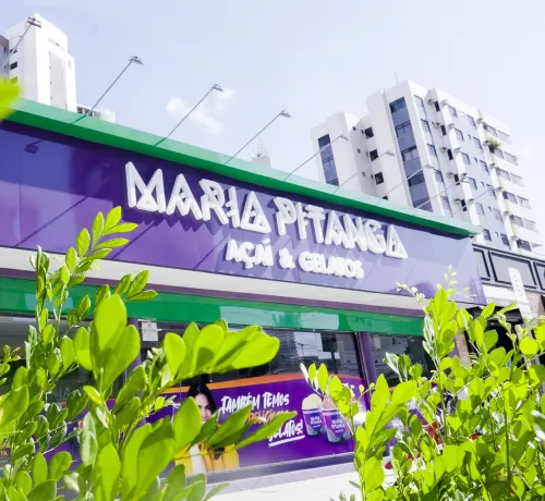 Fachada de loja física Maria Pitanga